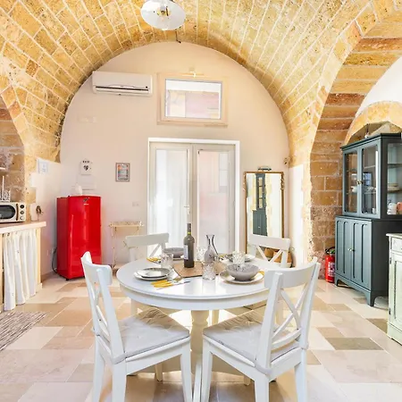 Casa Del Grano By Barbarhouse Montesardo